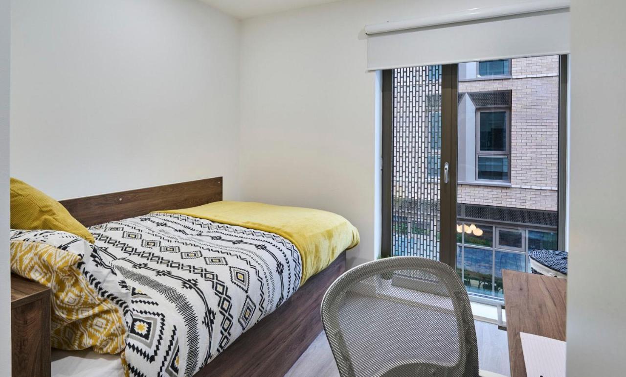 For Students Only Ensuite Bedrooms At The Oaks In Coventry