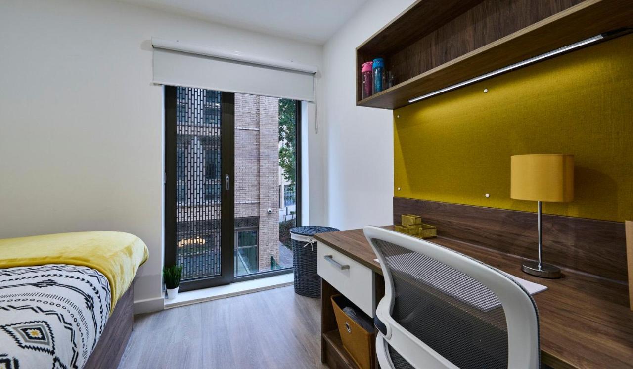 Apartamento For Students Only Ensuite Bedrooms At The Oaks In Coventry *
