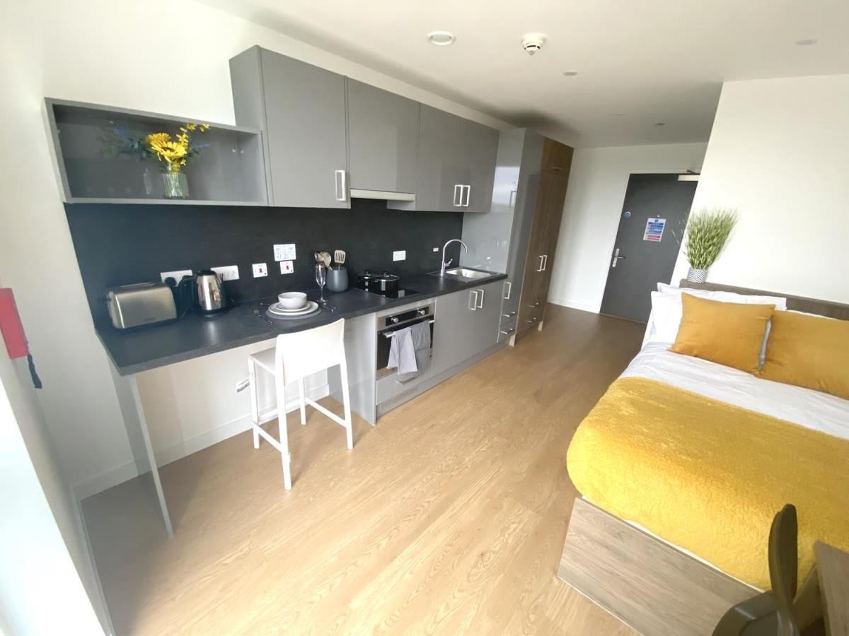 For Students Only The Oaks In Apartamento Coventry
